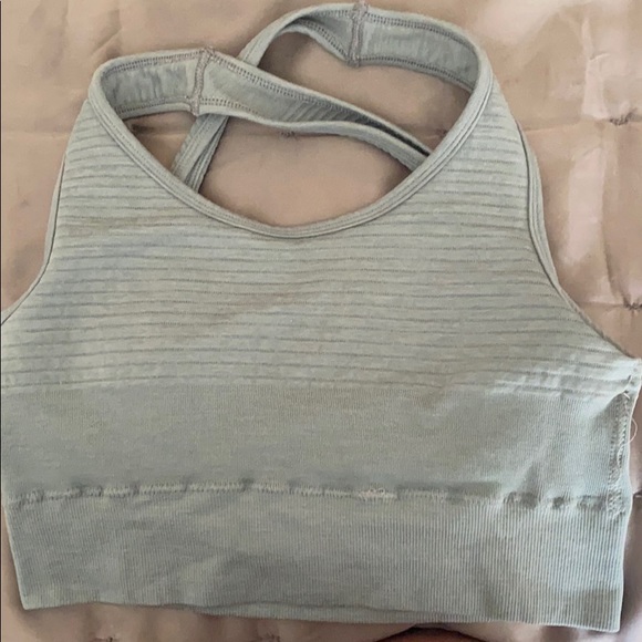 Alphalete Other - alphalete Vault sports bra